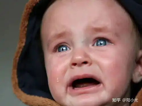 宝宝不会说话,经常无缘无故的大哭,会不会是因为内心痛苦