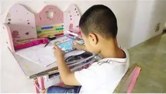 10岁男孩玩王者荣耀充值5.8万还删除妈妈银行短信