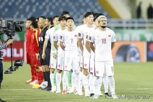 国足13惨败越南,主帅李霄鹏难逃6宗罪,关键是武磊被边缘化