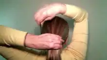 正式场合实用的盘发,一根簪子就能牢牢盘主