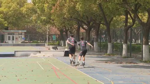 2024黄浦马拉松周日鸣枪开赛,运动员积极备赛中