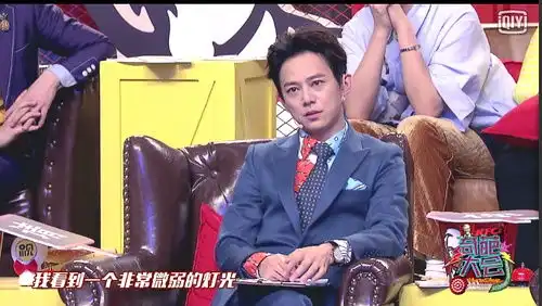 何炅老师的微表情