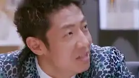 鬼鬼疑惑,何炅为其解释,撒贝宁看何炅的表情强
