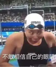 镇江一美女在浴室门口的地垫下放一块保鲜膜,奇迹发生了