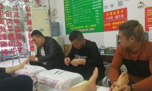 身价上亿土豪去足疗店洗脚,结账时傻了眼,店主我们尽力服务了