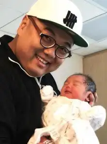 林子聪喜获儿子取名chester结婚三年当爸