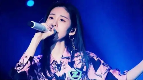 张碧晨单亲妈妈又怎样老娘照样承包各大影视主题曲,就这么牛