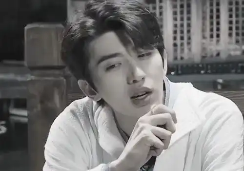 奔跑吧蔡徐坤选择李晨时,谁注意baby的表情这演不出来