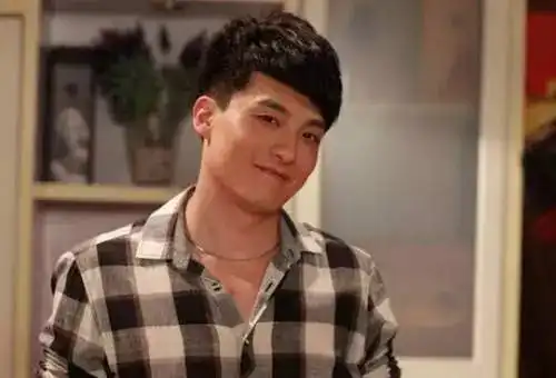 牌品见人品从打牌就可以看出,他是什么样的男人