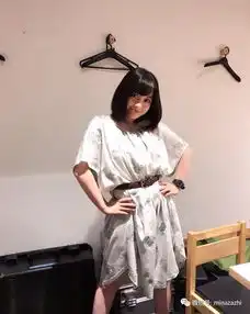 明星没有了偶像包袱的桥本千年完全是逗比感受一波环奈小天使表情包颜值