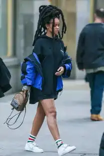 买不买连手机的装不下竟然这么火