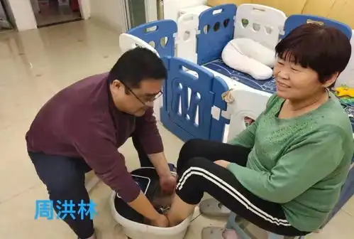 于桥乡开展念党恩孝双亲,为父母洗脚活动