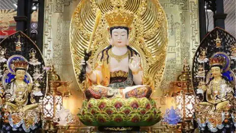 文殊道场的文殊祖庭,五台山殊像寺,菩萨头像竟用荞麦面做成