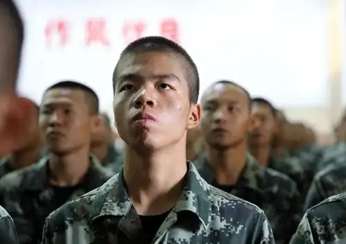 听说这套表情包,只有新兵能看懂