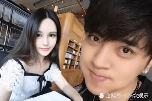 罗志祥晒九宫格照片,提问哪张最好看,女友小杨颖甜蜜回应