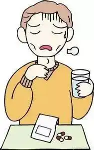 饮酒都要有个度男子拼酒为面子忍着不吐,结果谷爆食管