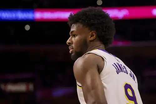 8分钟9分1助,詹姆斯笑了,布朗尼适应nba问题不大了