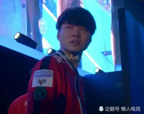 faker韩服遭遇8连败,看他秀的中单英雄,玩家直呼菜如大师