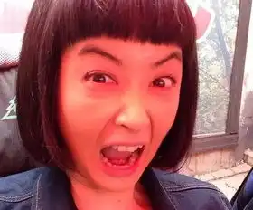 明星长痘也疯狂刘涛显少女,蒋欣调皮可爱,张馨予美出新高度