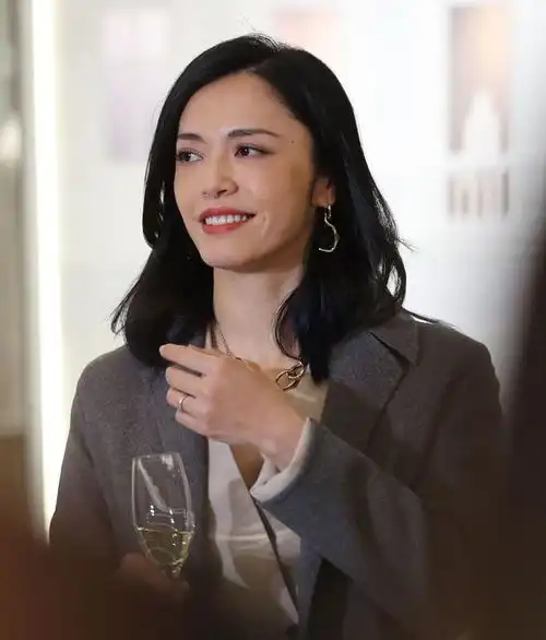 女儿出嫁后,这4种家庭就没了娘家,父母要小心啊