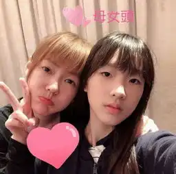 小s13岁大女儿杂志大片曝光,表情冷峻似专业模特被赞高级脸