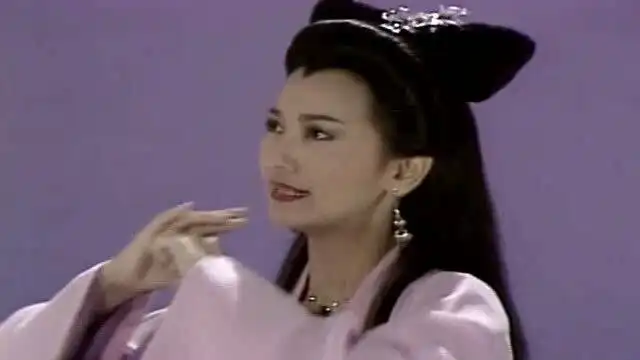 新白娘子传奇白娘子求武财神收回三道灵符,每个表情都是戏