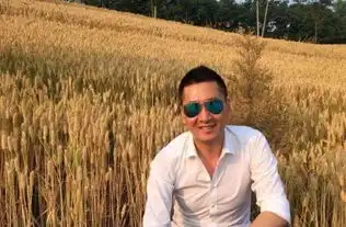 尔康不红天理不容周杰谈尔康被黑尔康表情包走红