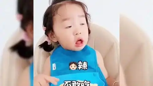 盘点人类幼崽吃榴莲的反应,吃出各种表情包,真是遭老罪喽
