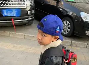 胡可晒小鱼儿嫌弃脸秒成表情包,一个细节备受网友称赞