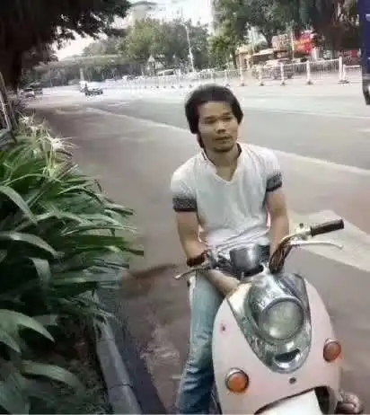 广西第一网红周某,打工是不可能打工,即将出狱请看好你的电瓶车
