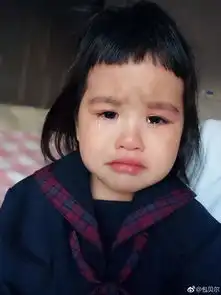 娱乐圈再出萌娃王栎鑫女儿撞脸流氓兔,包贝尔女儿成丑萌界霸主