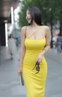 爆笑gif图有一个会跳舞的女朋友,是怎样一种体验
