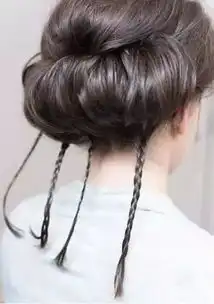 处可见小心思的盘发让你美得更精致