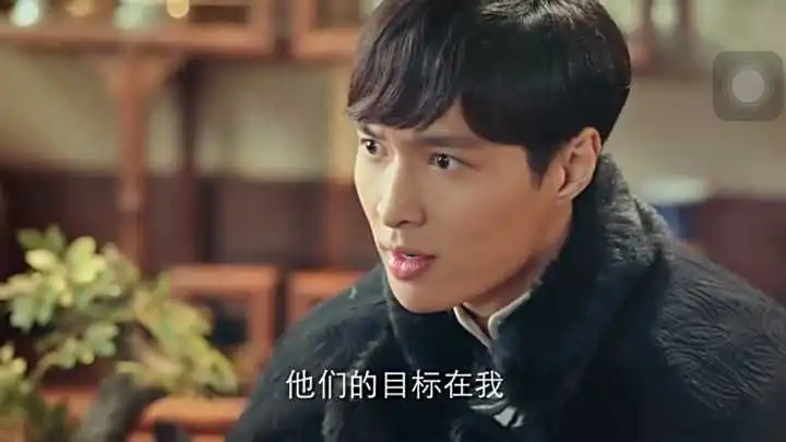 表情如何评价电视剧老九门中张艺兴演绎的二月红表情