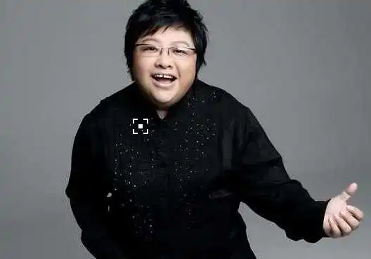 韩红年轻时也曾身材苗条,为啥现在却变得这么胖