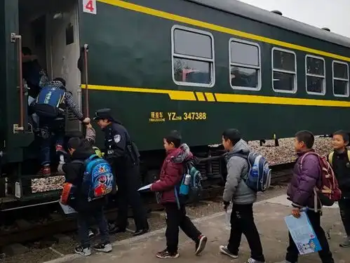 中国为什么没取消绿皮火车是为了谁而保留,原来因为这些人
