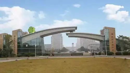 你的青蛙还没回家,它可能来湖南的校园了