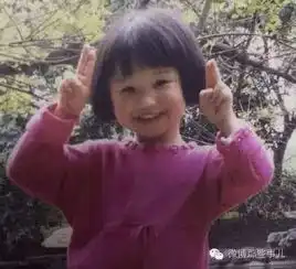 皱眉小姑娘表情包妹子长大啦她现在画风这样