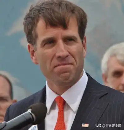 美国总统拜登一家大儿子英年早逝,小儿子实力坑爹还爱上了嫂子