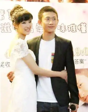 张一山和杨紫拍了结婚照