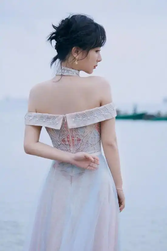 明星们舌尖上的美妆你听过没
