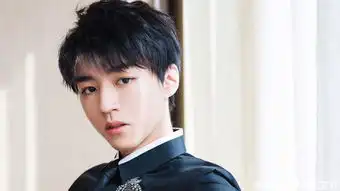 tfboys未来一年份预告,忙碌的三小只给你精彩呈现