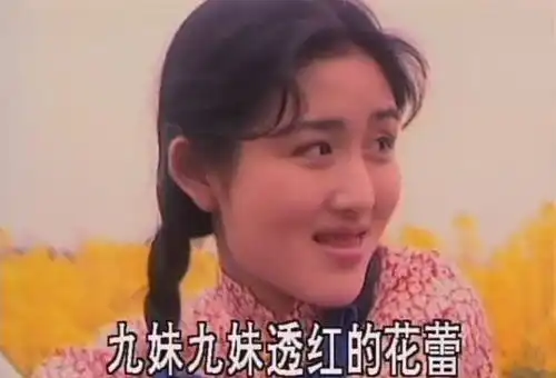 谢娜清纯毕业证照片首曝光,自夸浓眉大眼纯素颜