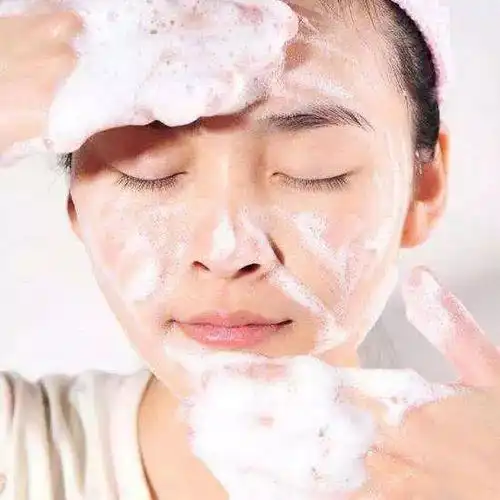 每日精选张馨予的痘痘长了一个月都没好秒杀狮王的强效祛痘好物,一夜修复你的美