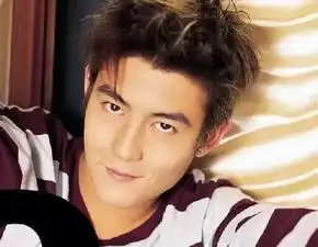 盘点年轻时是花美男,老了很丑的男明星