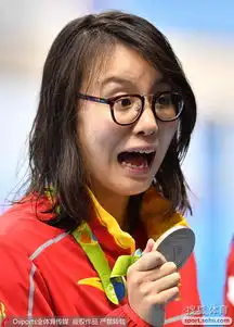 摸摸头的表情包傅园慧