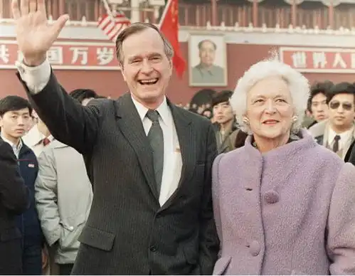 最好的婚姻是婚后还在继续谈恋爱