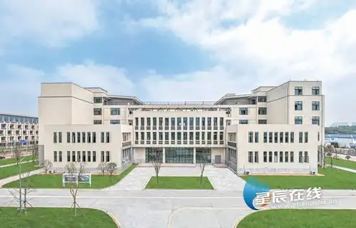 长沙新大学1长沙工业学院来了