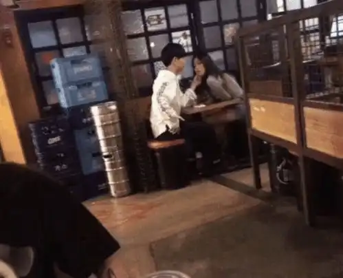 把女友灌醉,大哥简直是终极海王啊