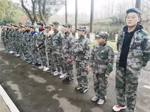 王者荣耀新的一年从军训开始,herorng.m队员化身兵哥哥可有帅到你